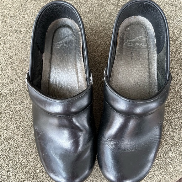Dark brown Dansko Clogs - Picture 2 of 6